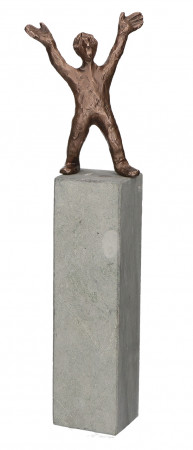 Freude - Bronzefigur auf Anröchter Blaustein