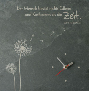 Wanduhr aus Schiefer