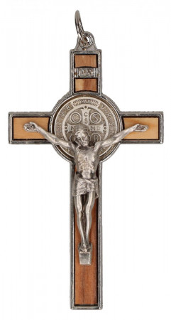 Benediktuskreuz aus Metall mit Holzeinlagen